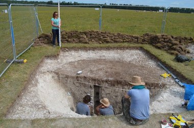Excavations in Stonehenge (vergrote weergave)