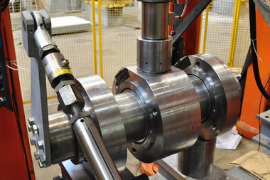 large scale roller bearing test setup - Soete Laboratory - Ghent University