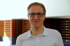 Rector Rik Van de Walle