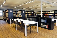 Faculteitsbibliotheek 2012.